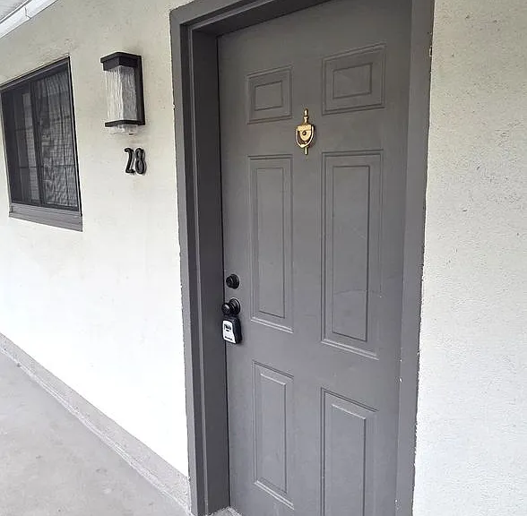 2 Leverington Ave #28 — Photo 4