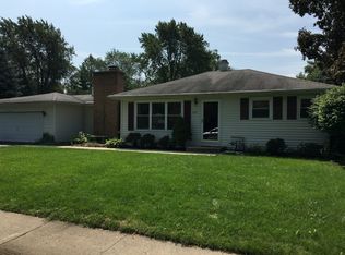 2507 Campbell St, Rolling Meadows, IL 60008