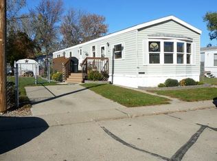 222 E Deer St, Mandan, ND 58554