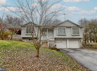 240 Eden Rd, Etters, PA 17319