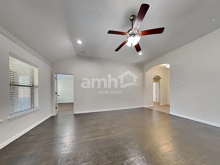 322 Creekside Way — Photo 9