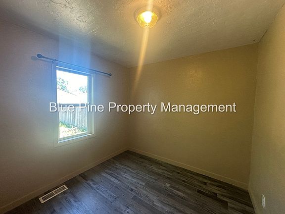 5th image of 127 May St