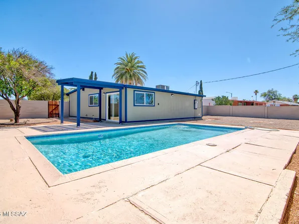 6458 E Calle Castor, Tucson, AZ 85710