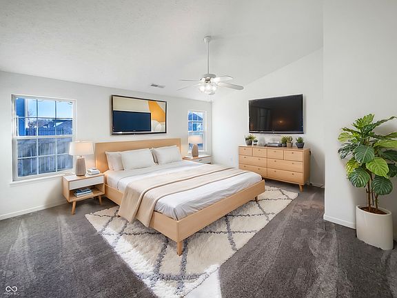 4th image of 2219 Rosswood Blvd