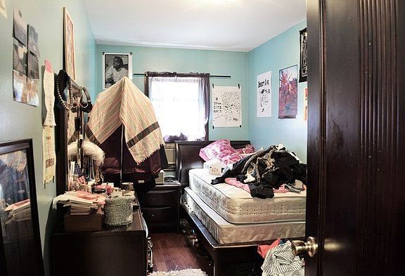 2nd image of 130 18th St #Dd