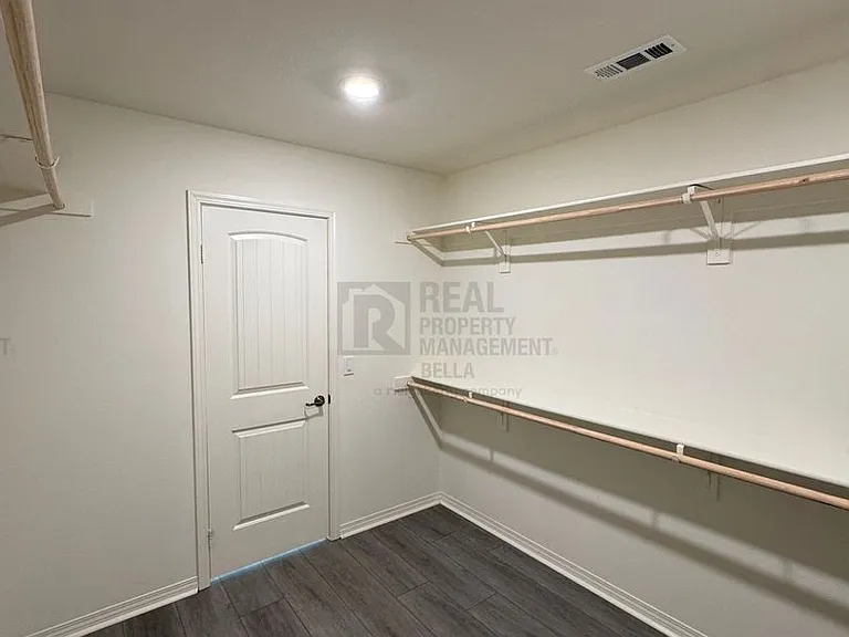 29261 Humboldt Ct — Photo 40