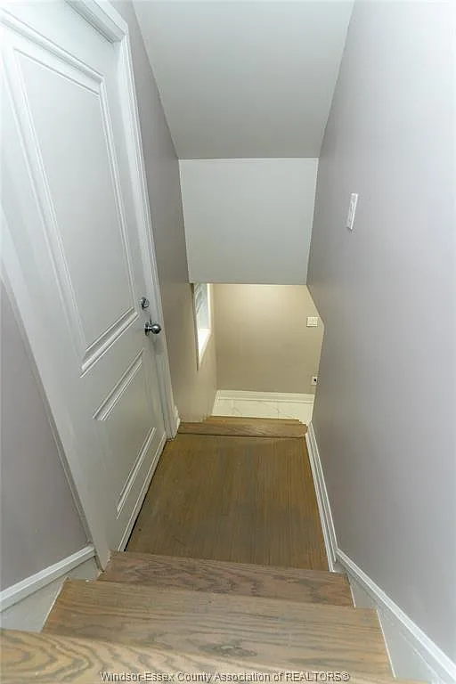 Building Photo - 765 Dougall Ave #2
