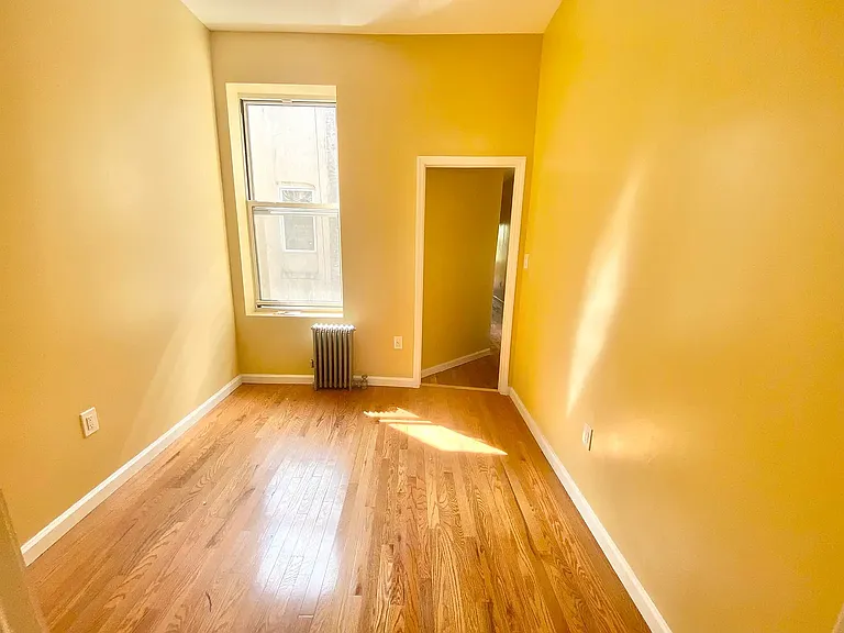 1918 8th Ave #3L — Photo 9