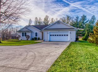 1028 Country Club Rd, Warsaw, IN 46580