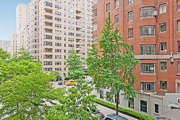 Sold by Barkoff Residential  | media 2