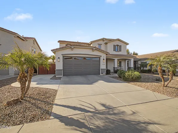 2733 E RAKESTRAW Lane, Gilbert, AZ 85298