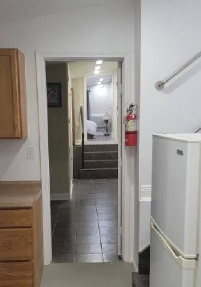 1110 Saint Anthony St #B — Photo 5