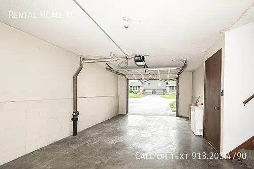 1940 E Lindenwood Cir — Photo 19