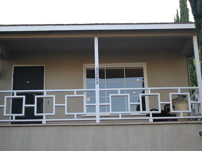 3283 Kelton Ave — Photo 14