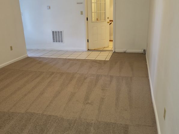 325 Main St APT 2