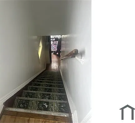 2181 Strang Ave #2 — Photo 11