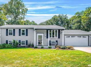 4922 W Hopewood Ln, Peoria, IL 61607
