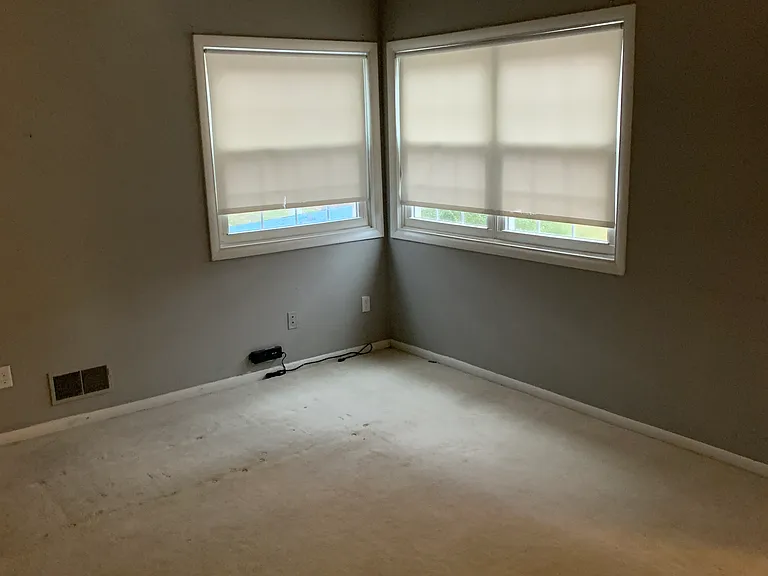 87 Valley Cir — Photo 6