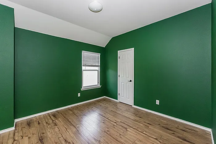 9865 Gallatin Ln — Photo 14