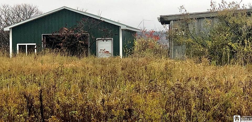 2nd image of 9075 Round Top Rd