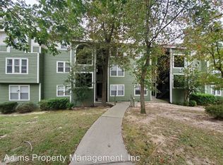 950 Stewarts Creek Dr APT 6, Fayetteville, NC 28314