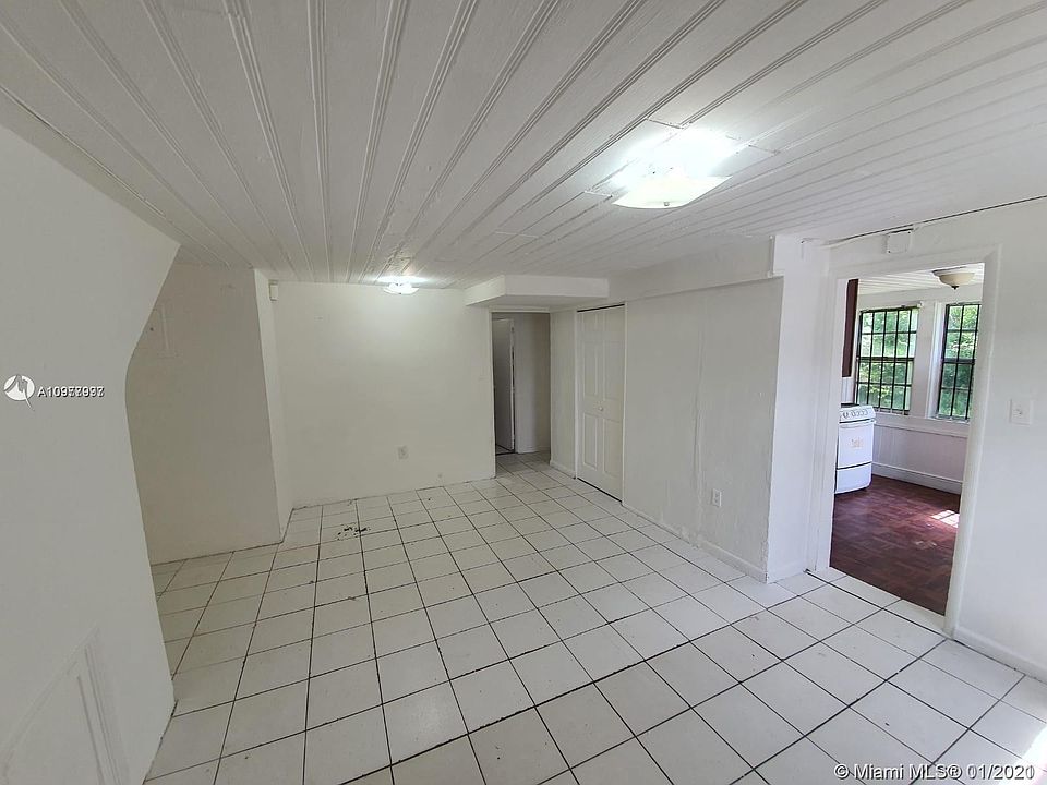1st image of 1927 NW 56th St #B