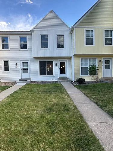 9038 W Dartmouth Pl Photo 1