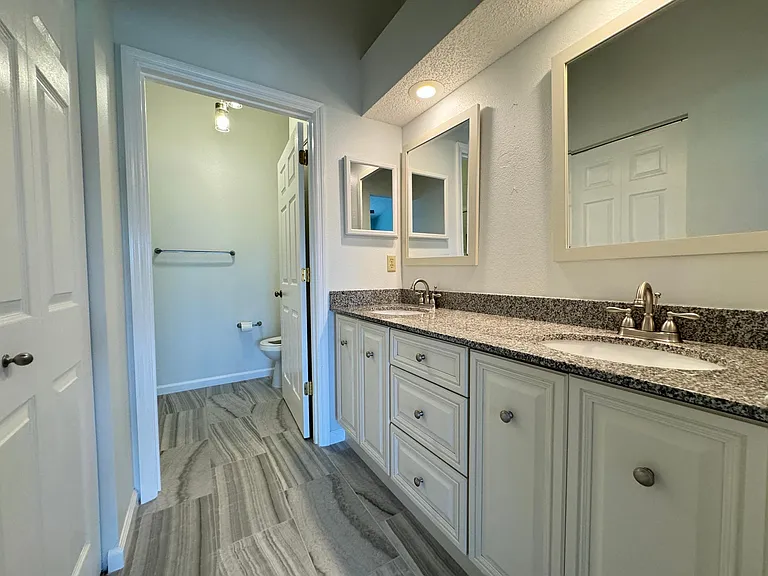 1005 Pelican Ct — Photo 21