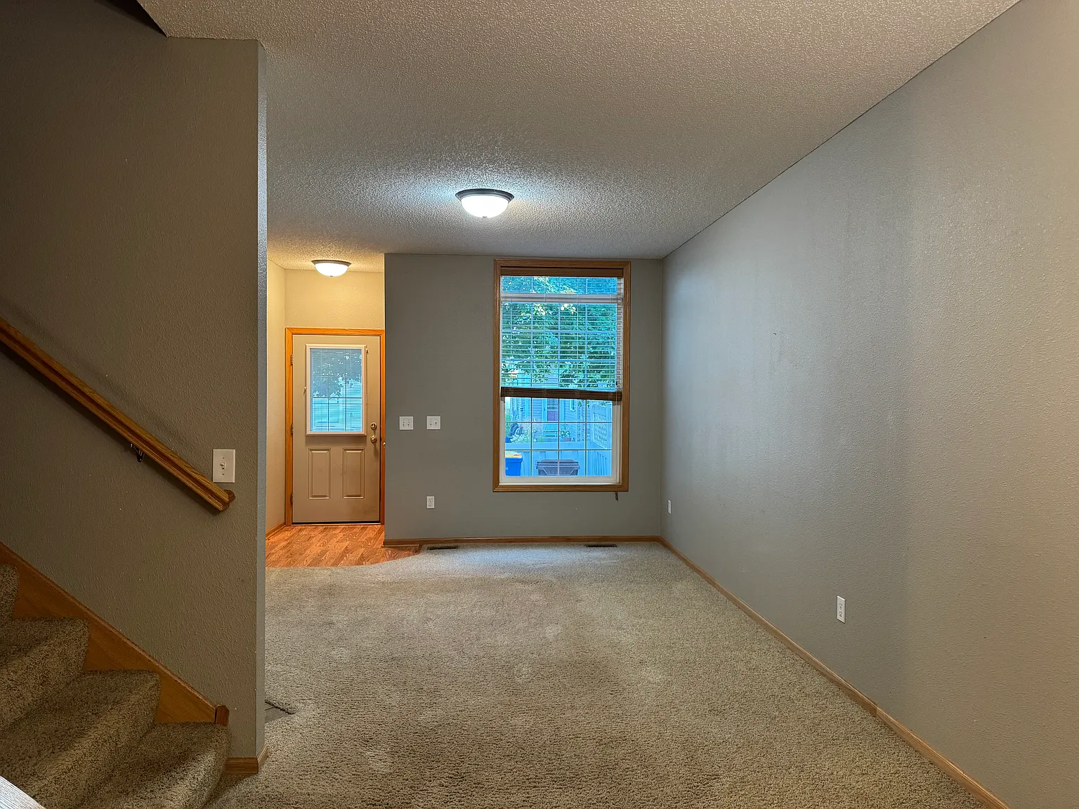 2 bed, 1524 sqft, $2,000 — Photo 3