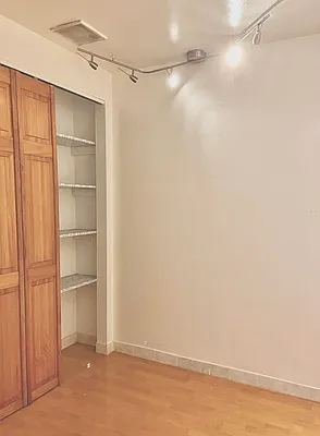 Rented by E Realty International Corp | media 8