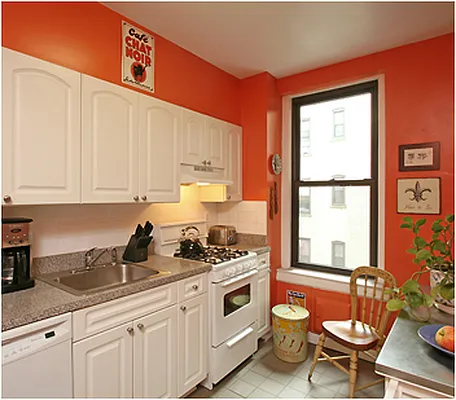 Sold by Brown Harris Stevens | media 24