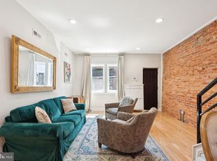 2211 Titan St, Philadelphia, PA 19146