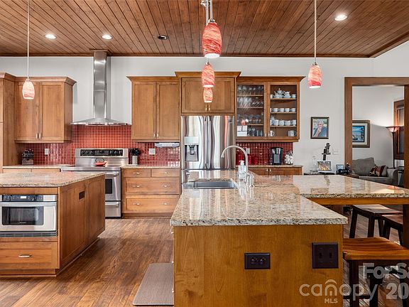 4th image of 4862 Pinnacle Mountain Rd