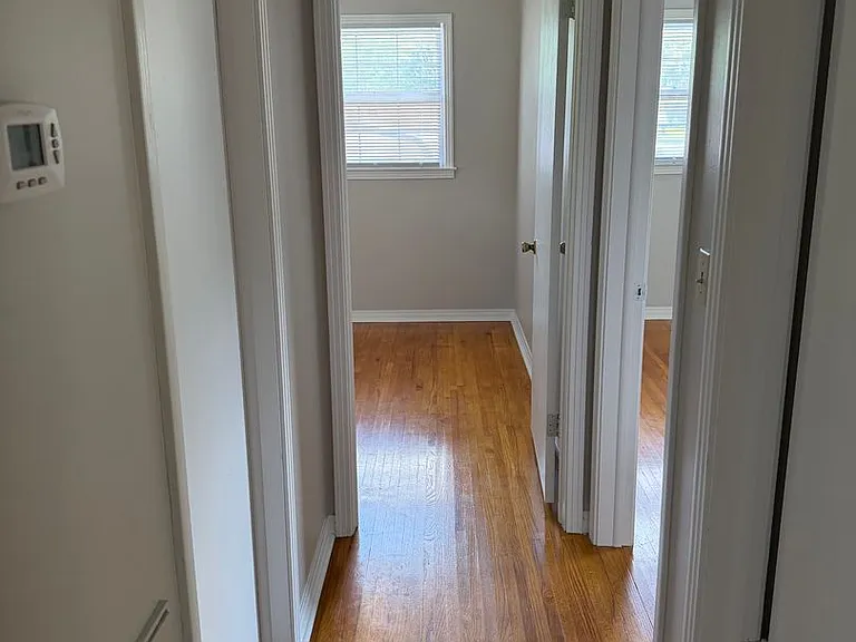 202 Pleasant Hill Dr — Photo 13