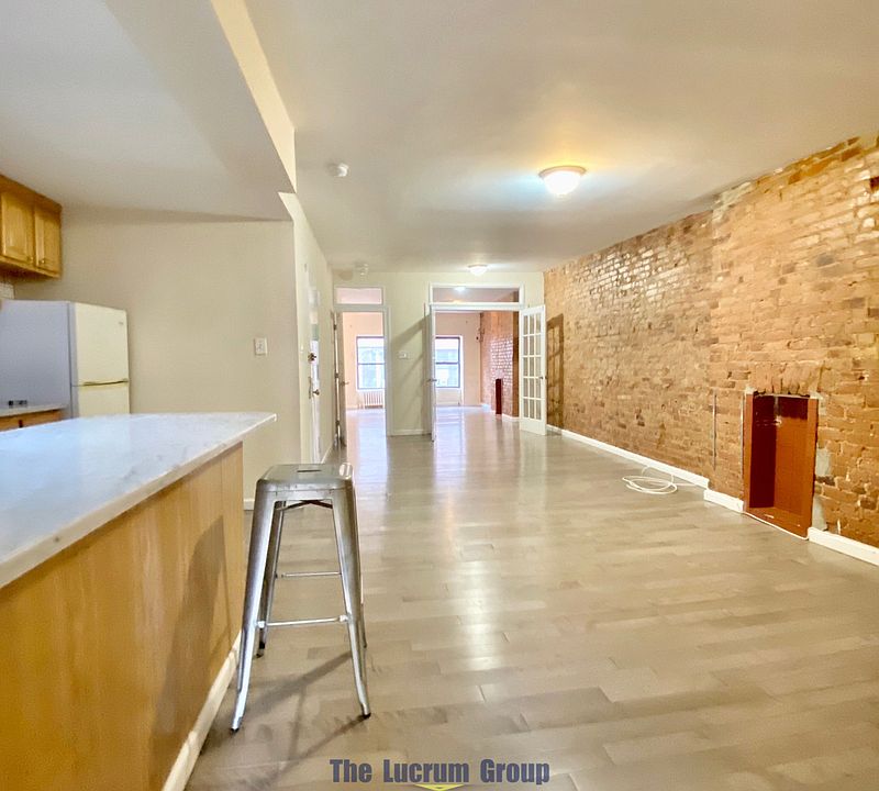 1st image of 422 E 120th St APT 3