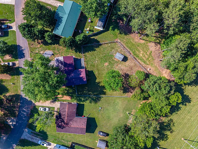 412 Forest Dr — Photo 4