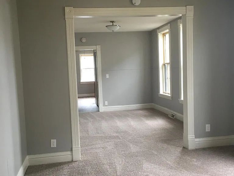 1606 Monroe St NE #1 — Photo 2