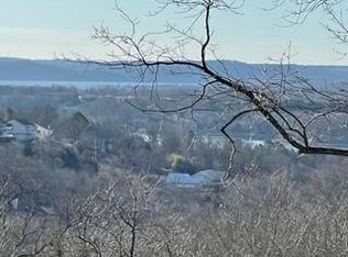 1 Heather Row, Reeds Spring, MO 65737