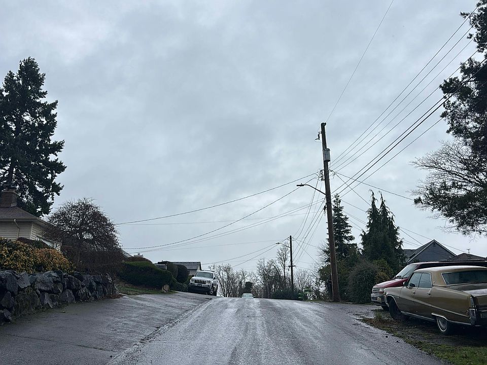 2nd image of 9411 49th Ave S