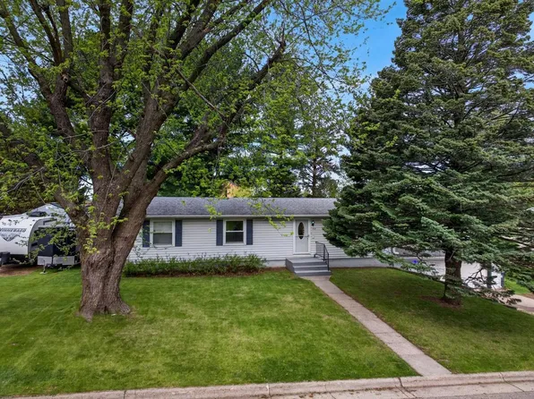 215 25th Avenue, Monroe, WI 53566