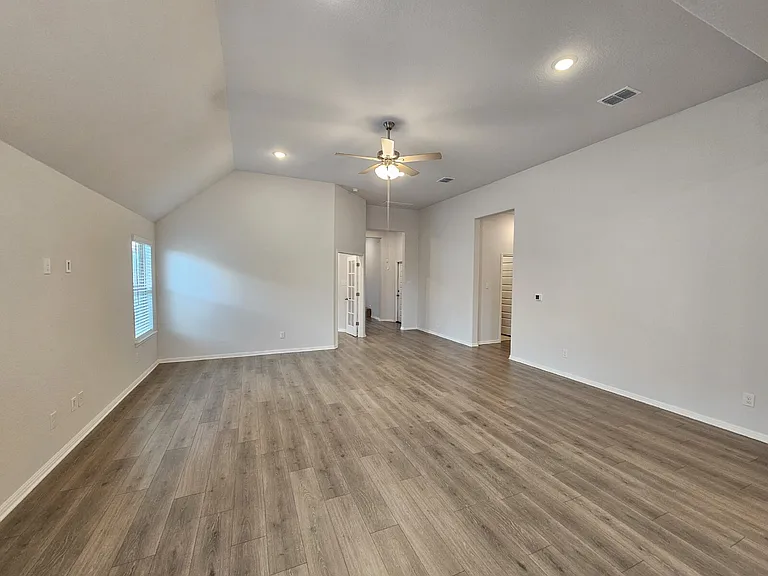 13109 Ditka Dr — Photo 4