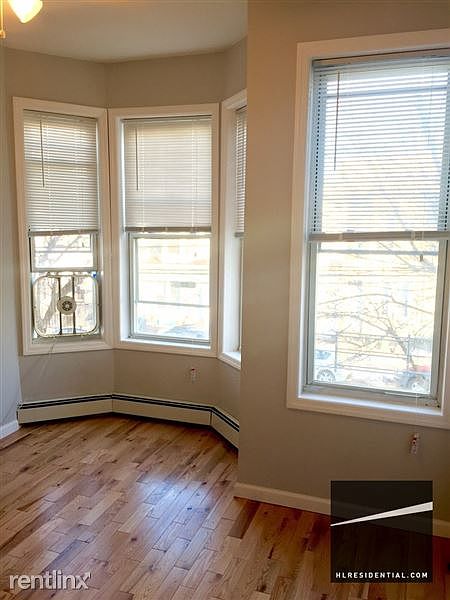 1st image of 2220 41st St #1R