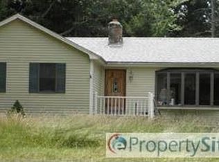 41 Poplin Dr, Fremont, NH 03044