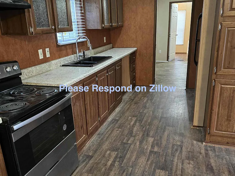 926 Sunrise Rd #23 — Photo 2