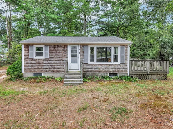 95 Lake Avenue, East Wareham, MA 02538