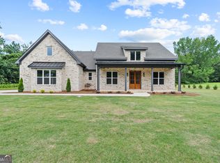 8273 Estes Rd, Macon, GA 31220