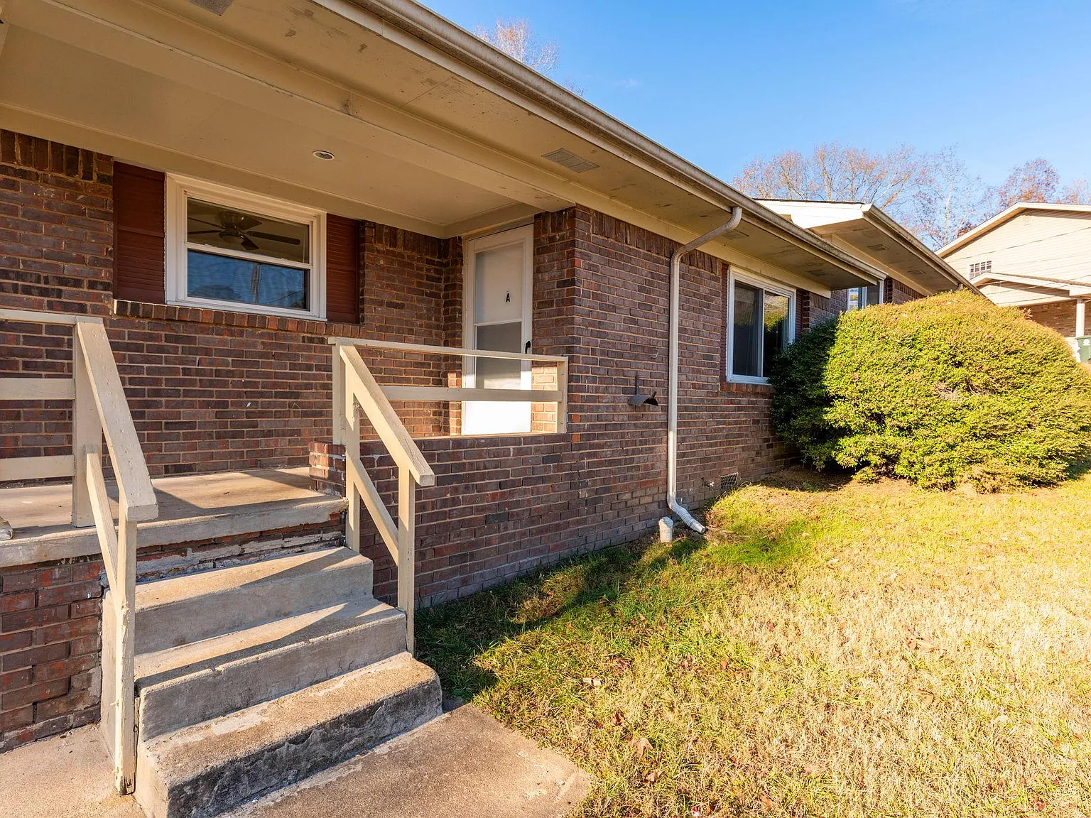 3814 Cherwood Ln — Photo 3
