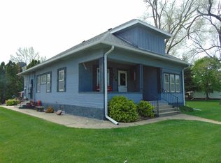 406 W 5th St, Silver Creek, NE 68663