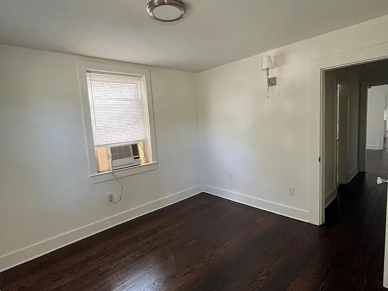 522 Aurora Ave — Photo 13