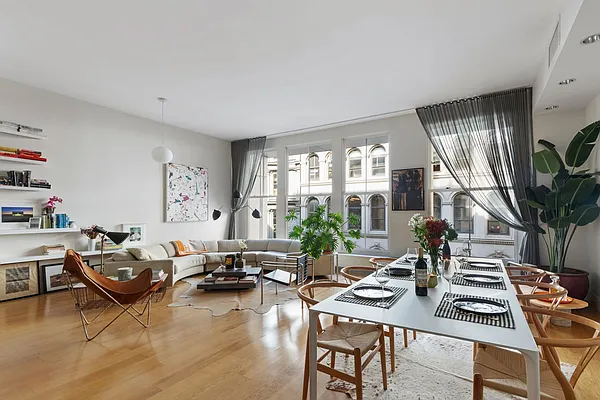 Rented by Compass | media 23